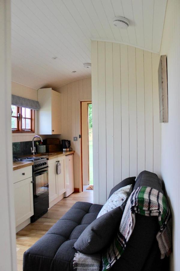 Hare'S Hut Villa Saint Clement Екстериор снимка